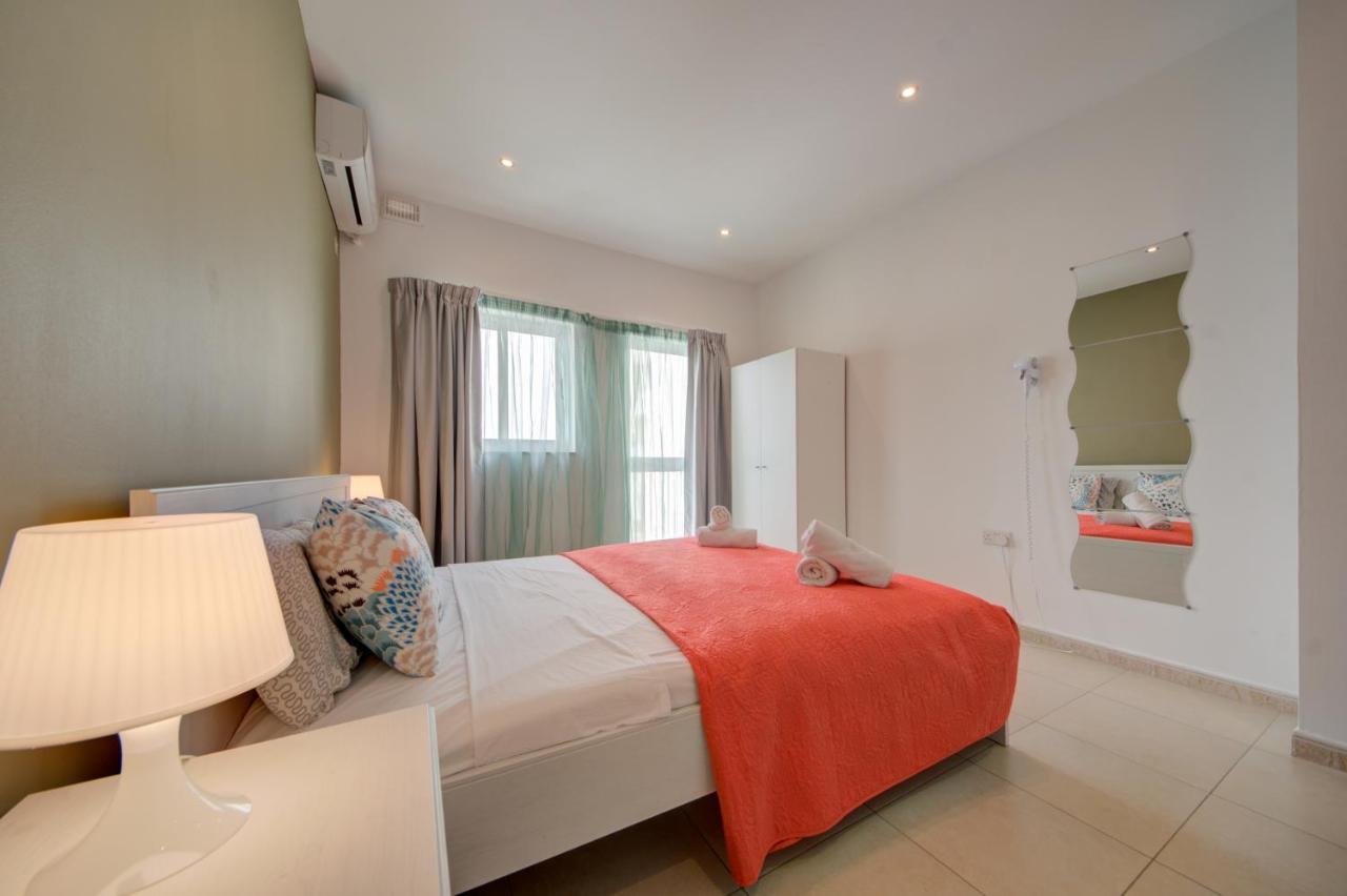 Azure Haven - Gzira Apartments And Penthouse By Shortletsmalta Luaran gambar
