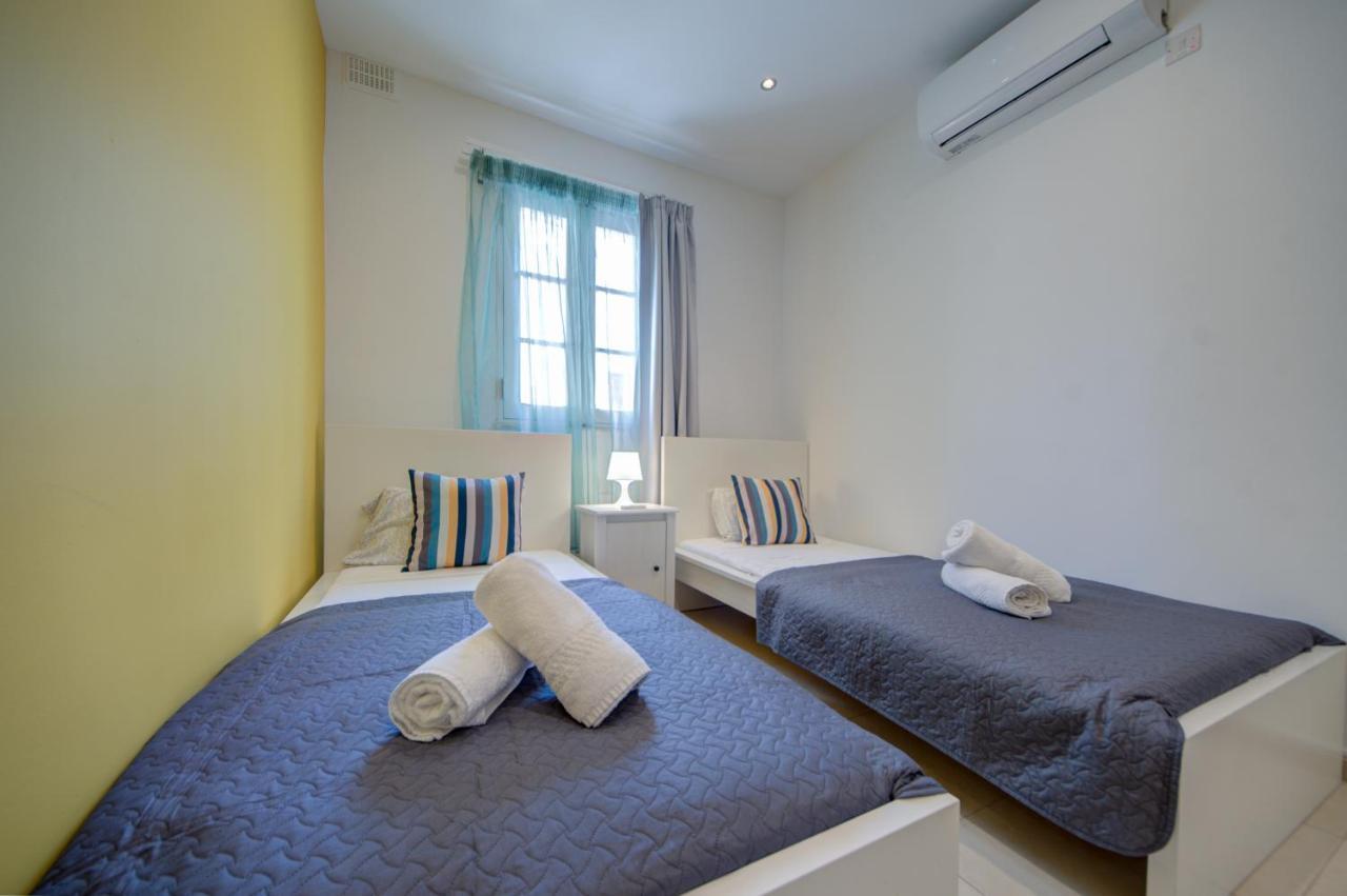 Azure Haven - Gzira Apartments And Penthouse By Shortletsmalta Luaran gambar