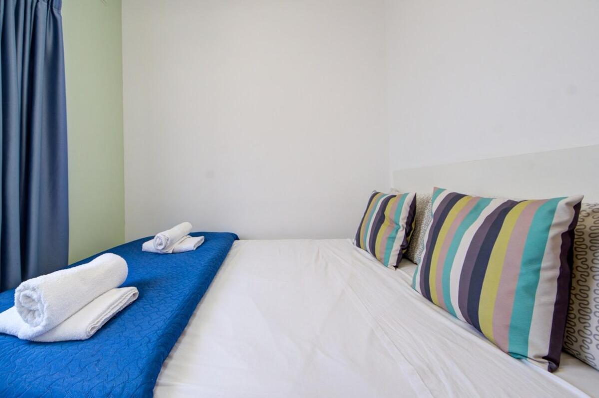 Azure Haven - Gzira Apartments And Penthouse By Shortletsmalta Bilik gambar